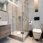 By Daspaul Hotel apartamentowy