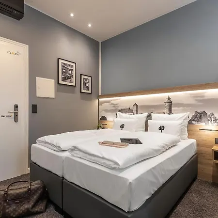 By Daspaul Norymberga